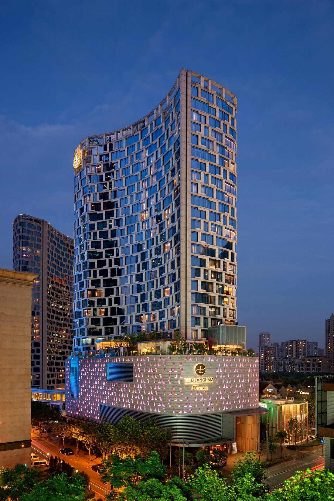 The Langham, Shanghai, Xintiandi view 2