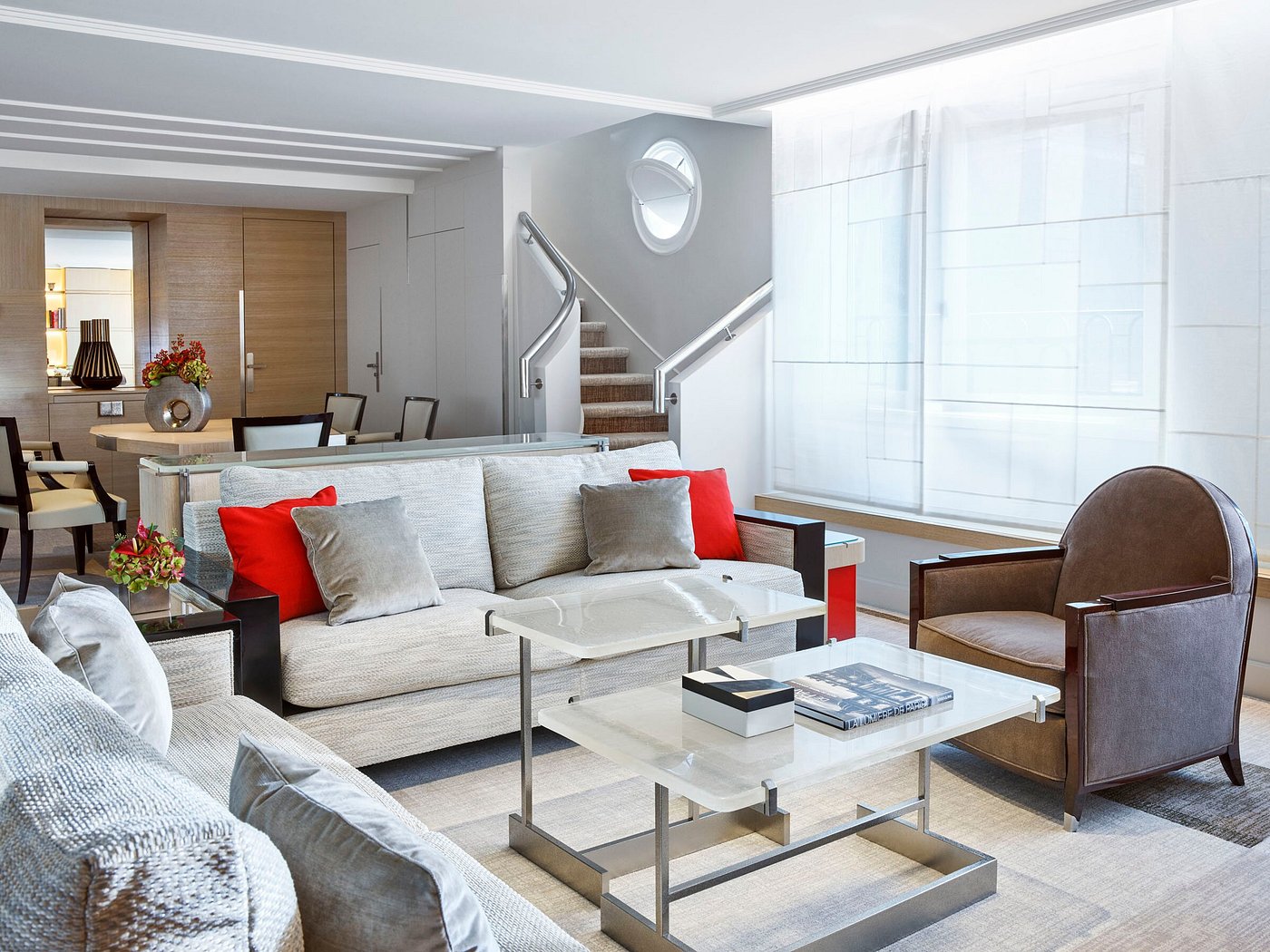 Hôtel Plaza Athénée view 4