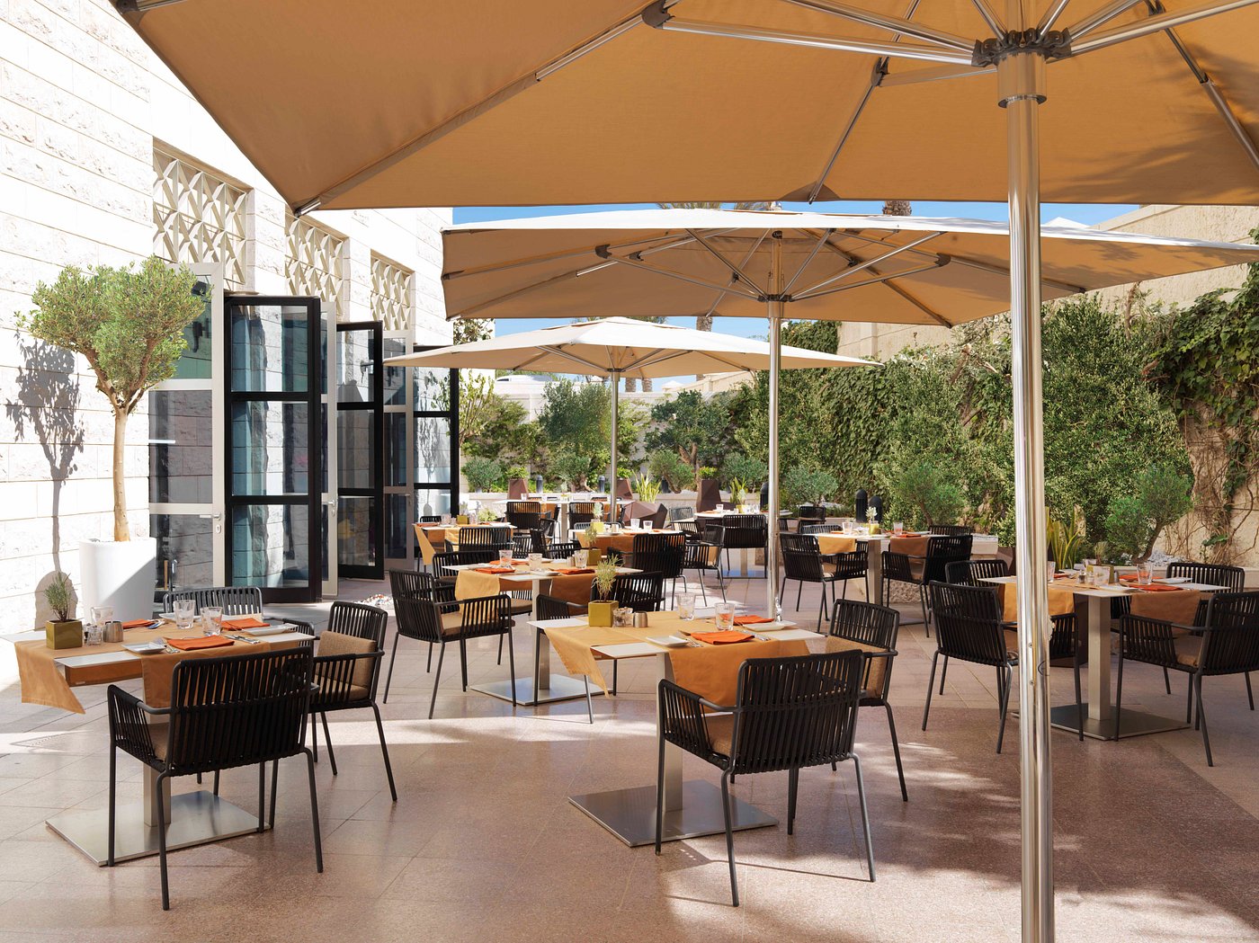 Four Seasons Hotel Amman view 6