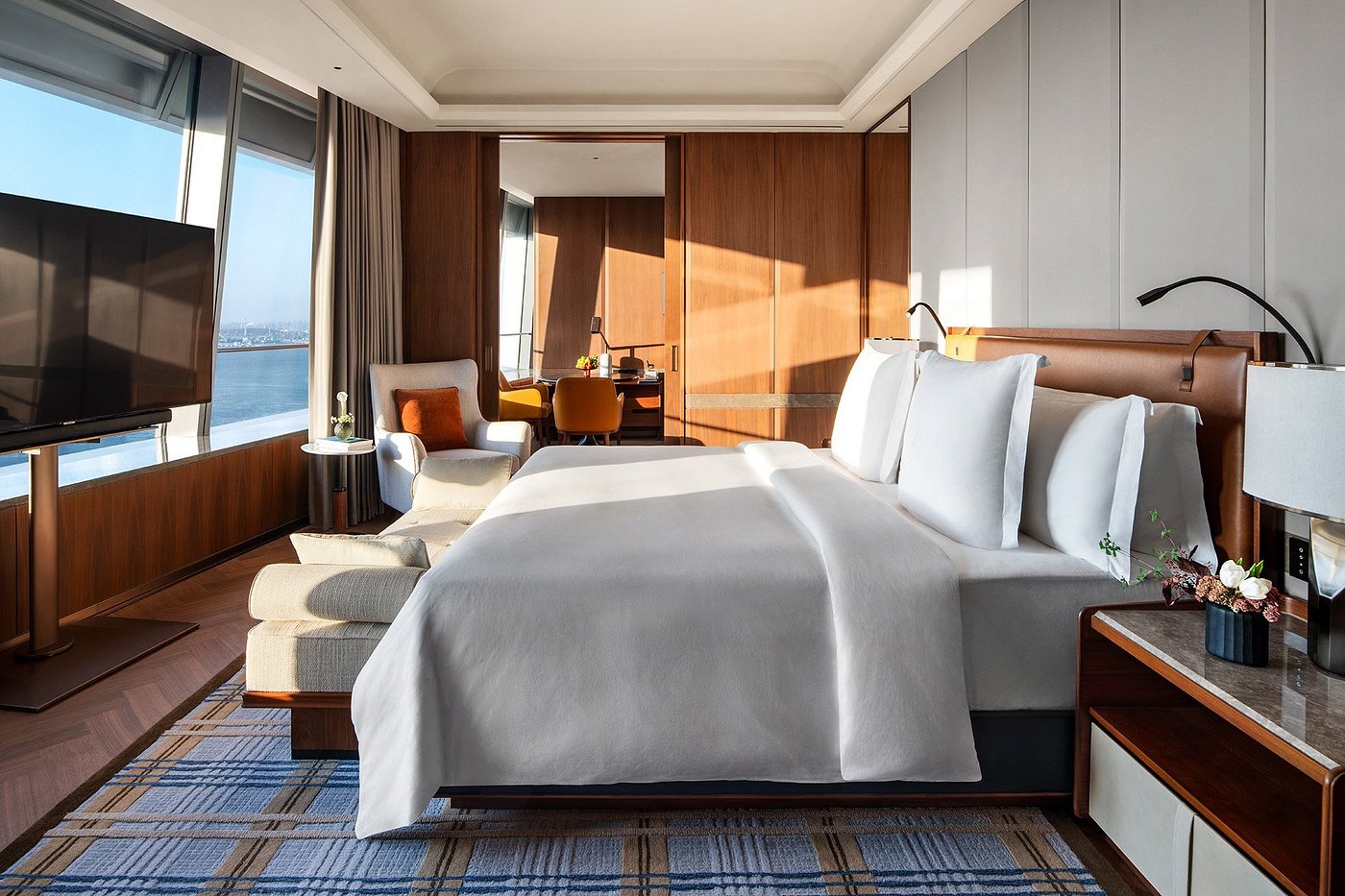 Four Seasons Hotel Dalian view 4