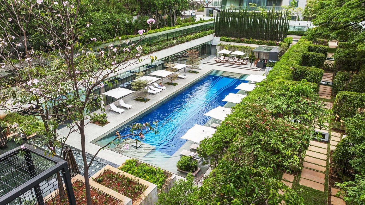 Four Seasons Hotel Bengaluru at Embassy One view 5