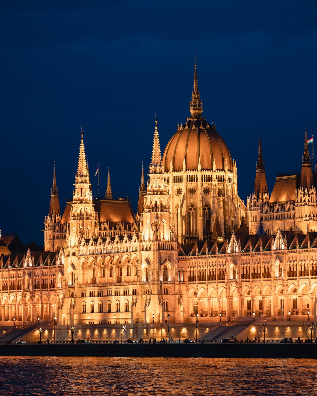 Four Seasons Hotel Gresham Palace Budapest view 2