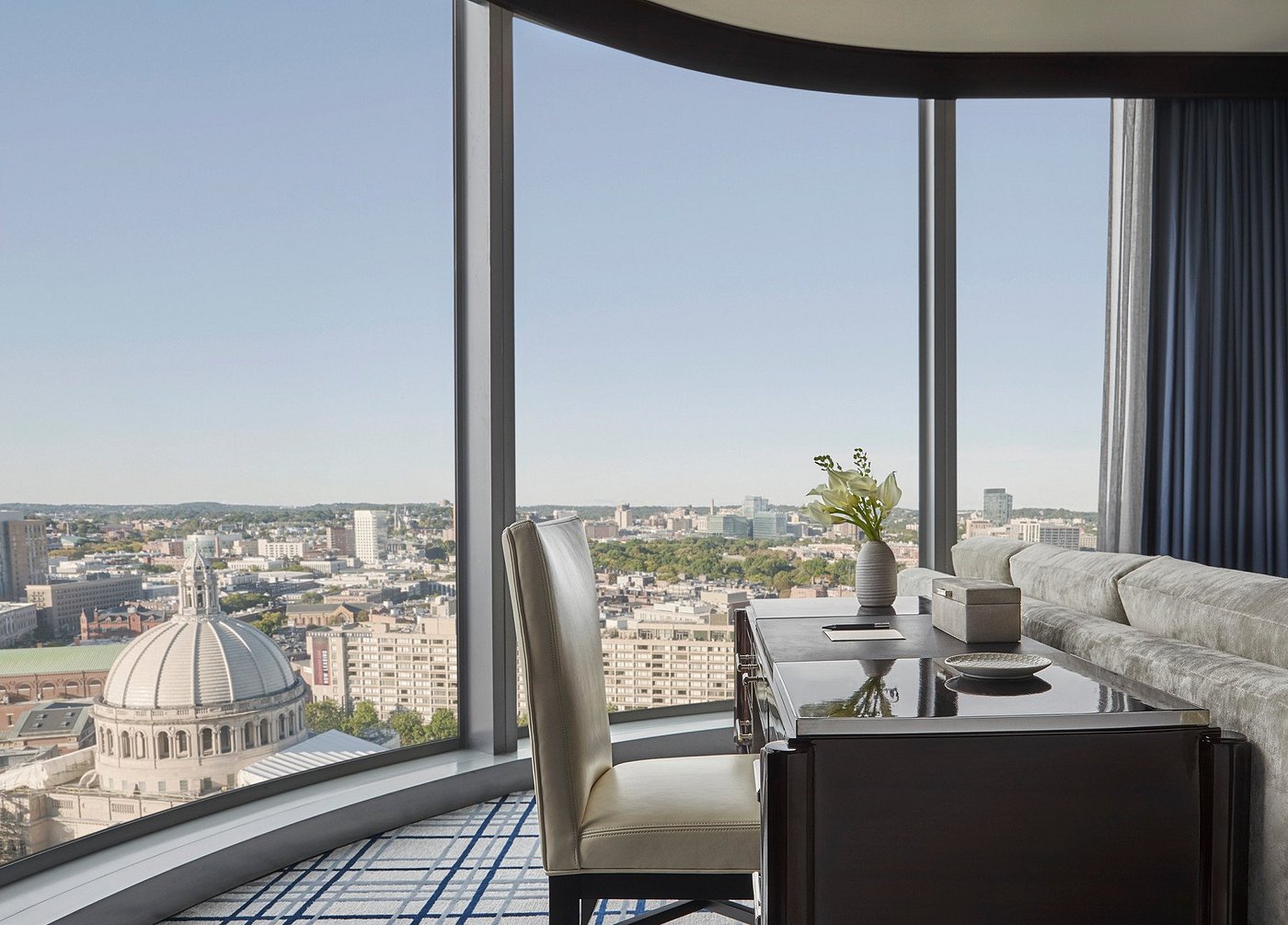 Four Seasons Hotel One Dalton Street, Boston