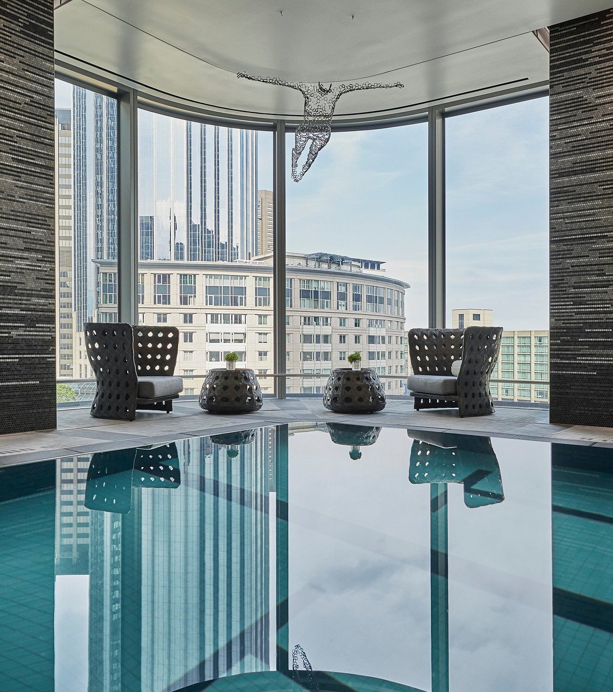 Four Seasons Hotel One Dalton Street, Boston view 5