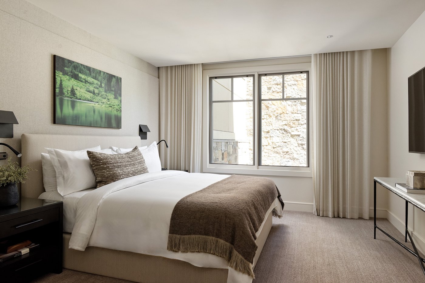 Four Seasons Resort and Residences Vail view 3