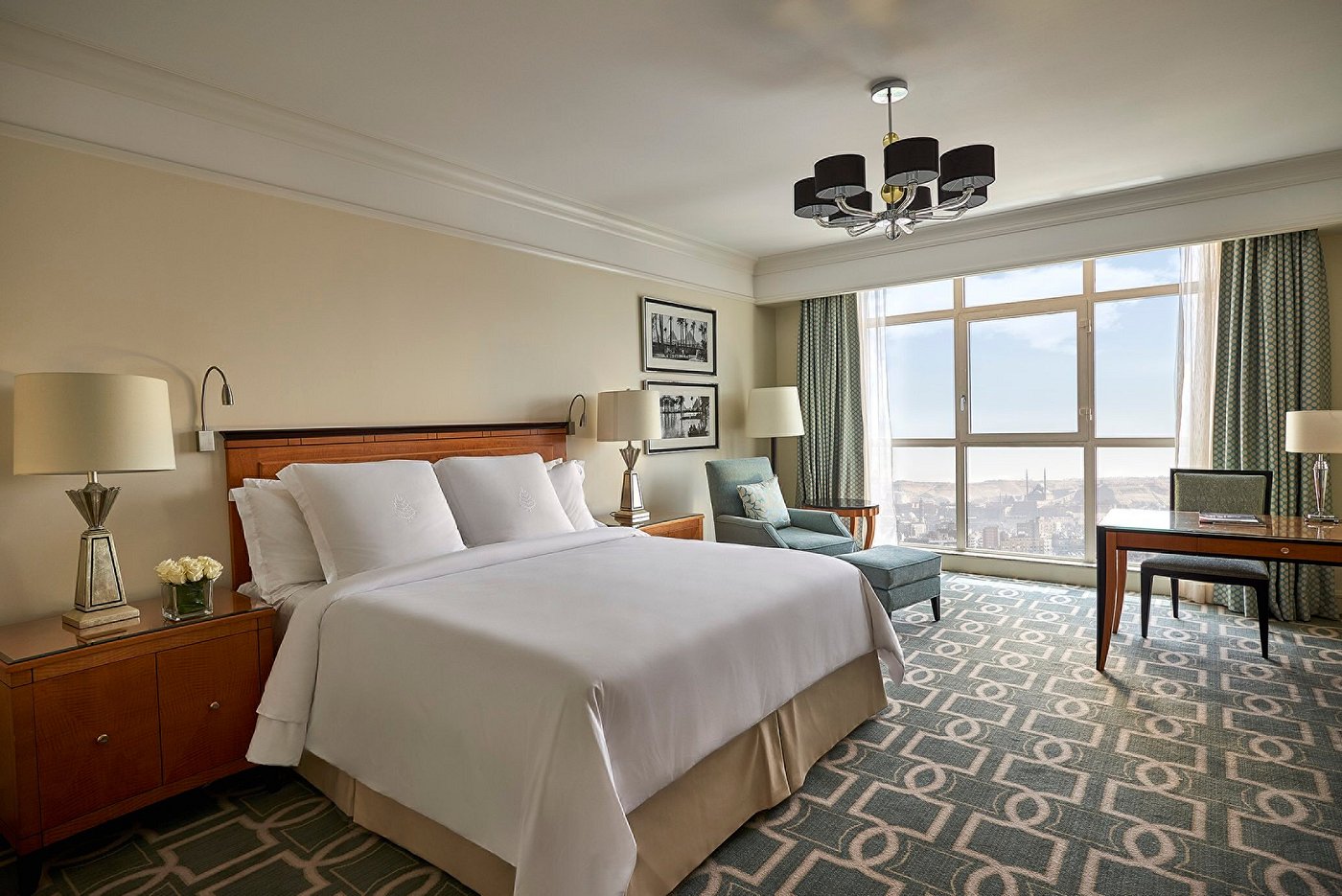 Four Seasons Hotel Cairo at Nile Plaza view 3