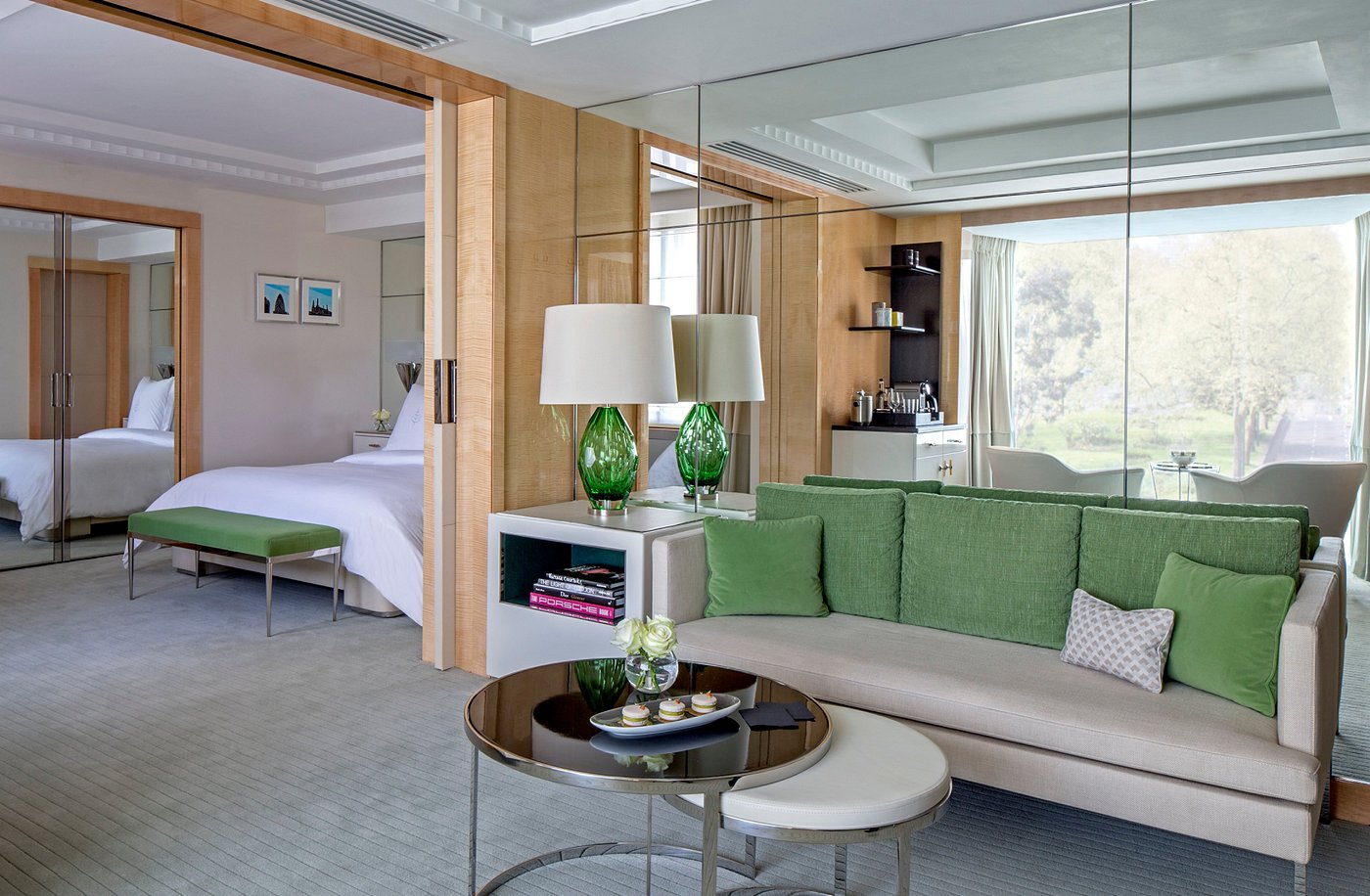 Four Seasons Hotel London at Park Lane view 4