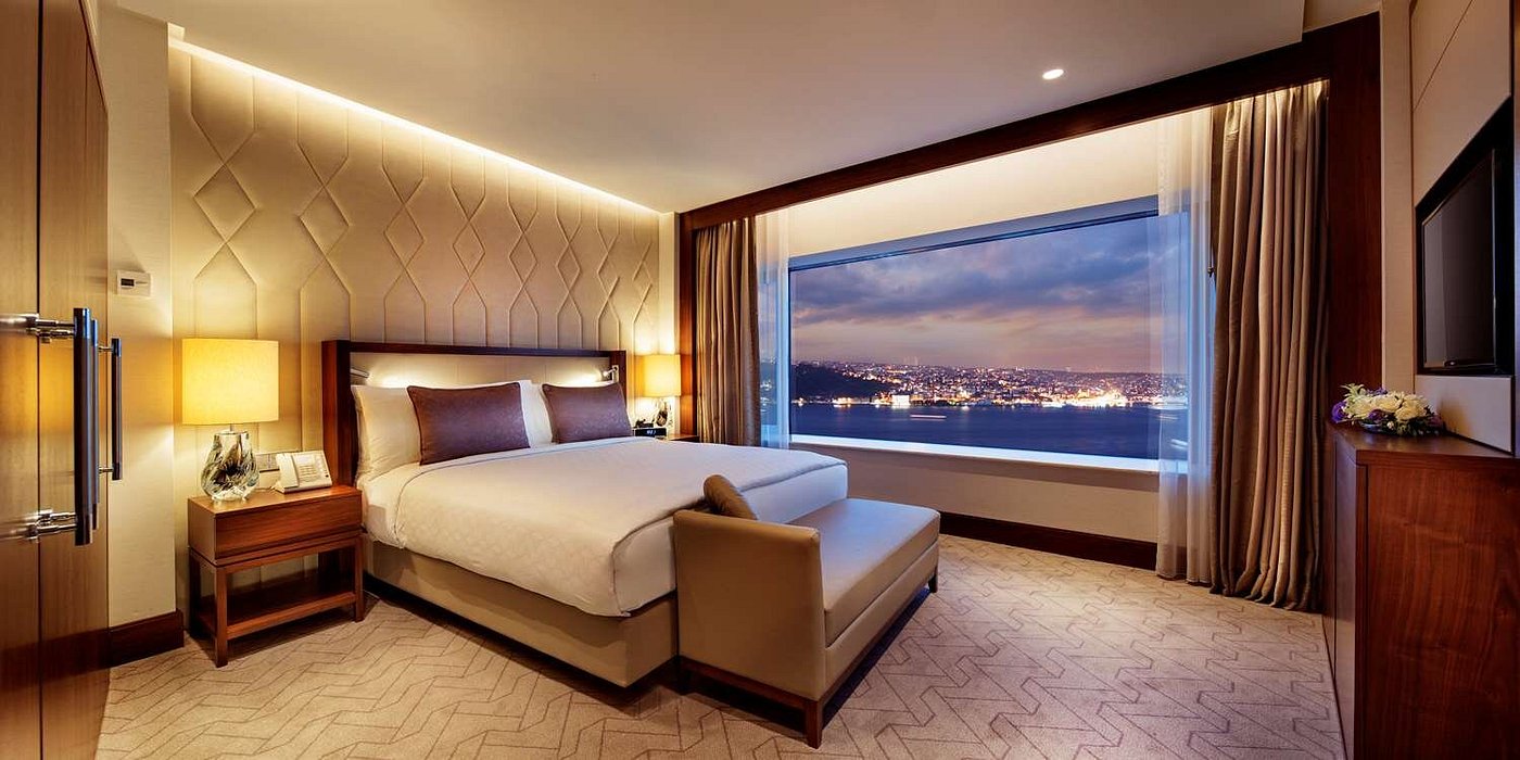 Conrad Istanbul Bosphorus view 3