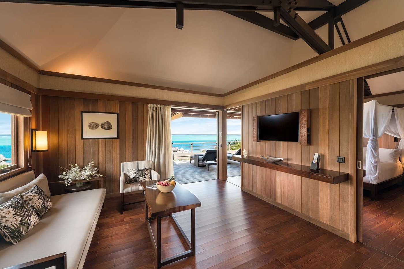 Conrad Bora Bora Nui view 4