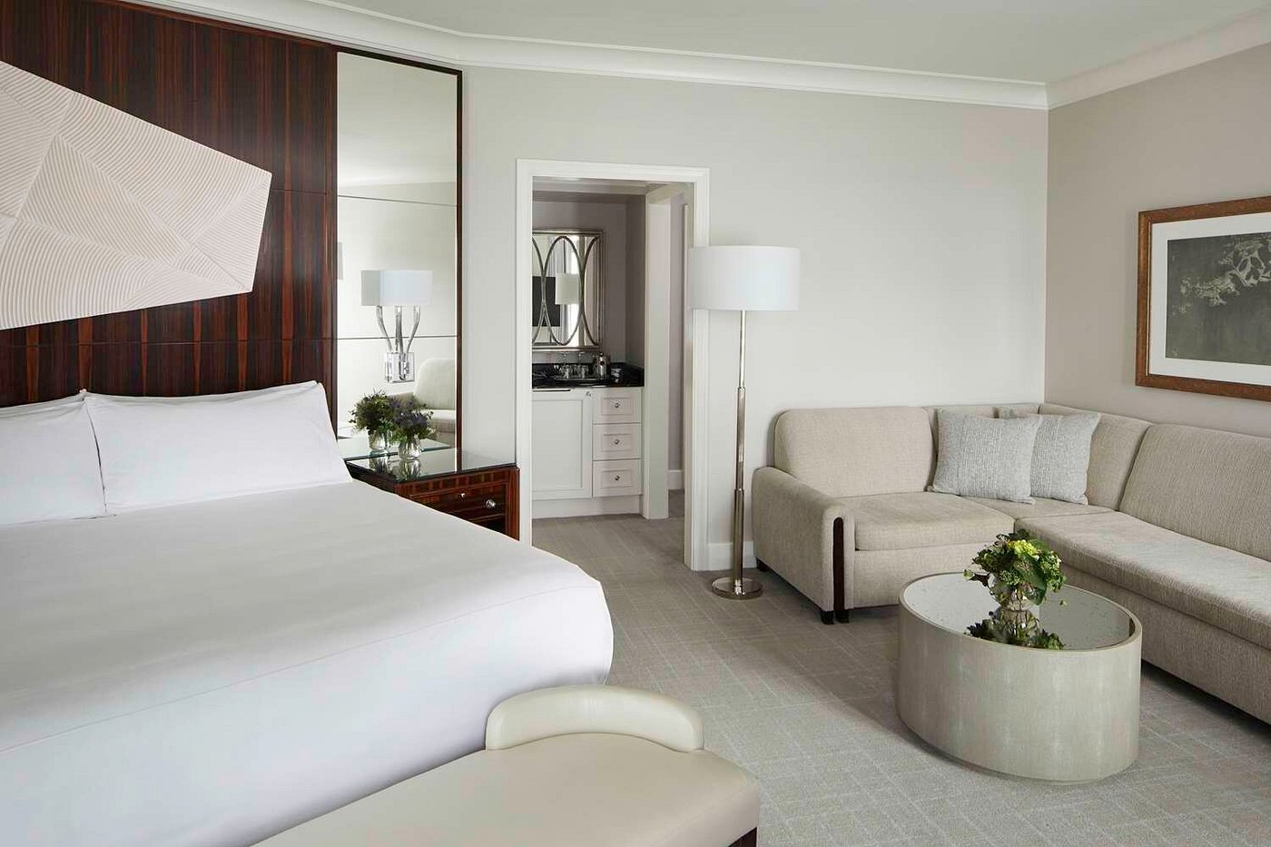 Waldorf Astoria Atlanta Buckhead view 4