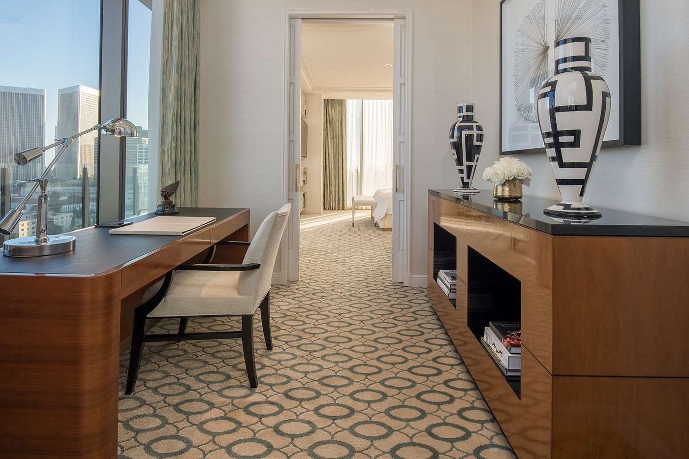 Waldorf Astoria Beverly Hills view 4