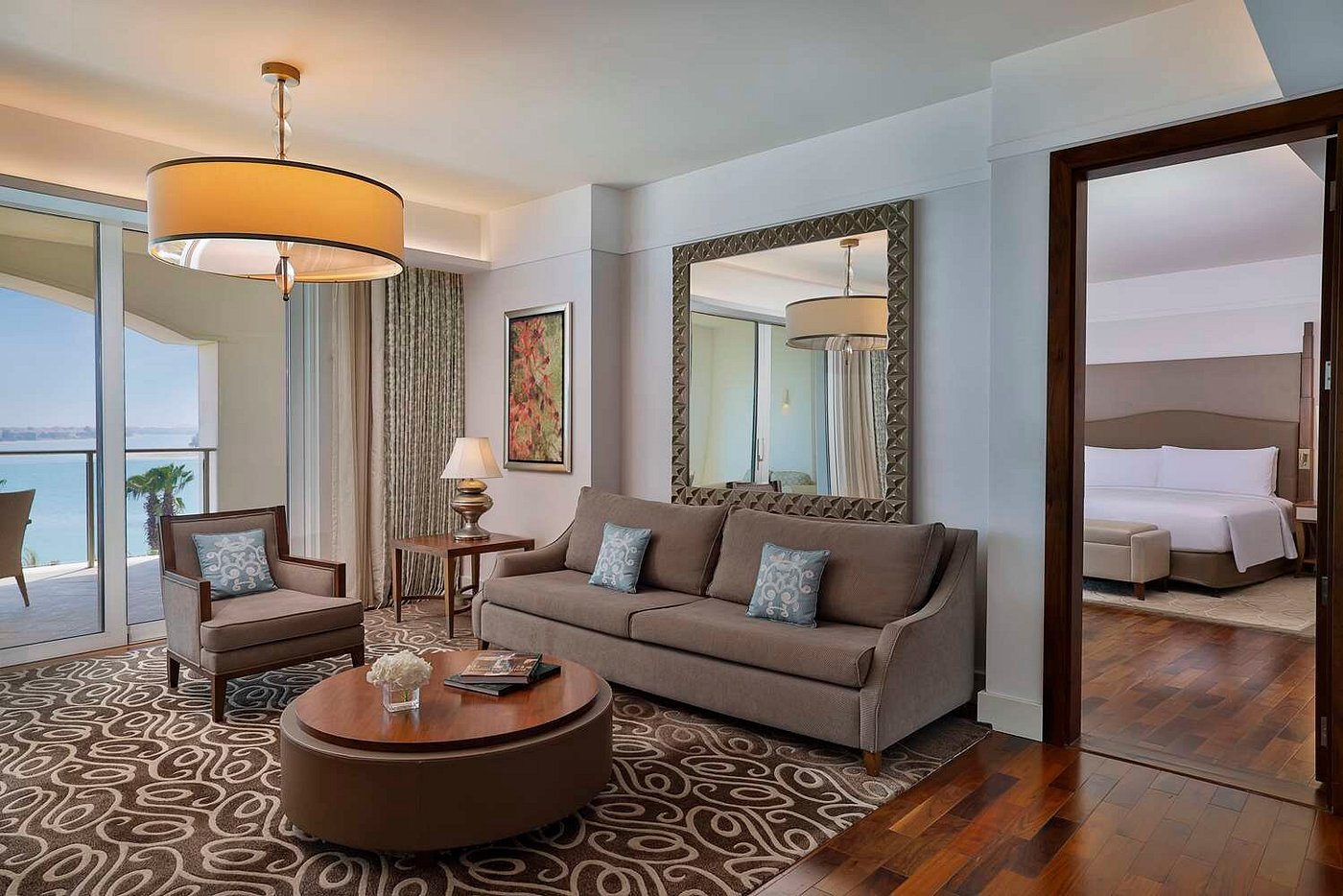 Waldorf Astoria Dubai Palm Jumeirah view 4