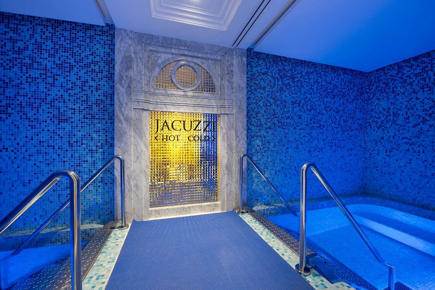 The Plaza Doha, LXR Hotels & Resorts view 6