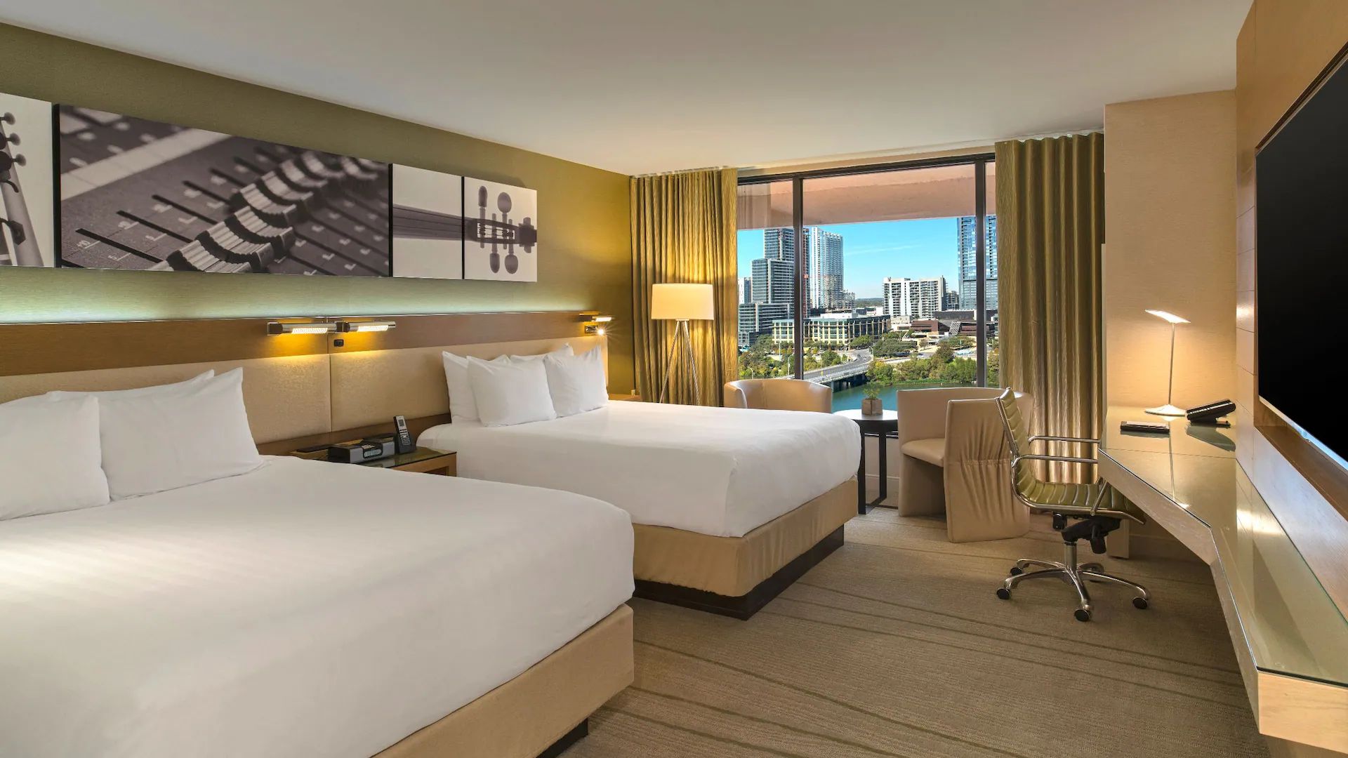 Hyatt Regency Austin view 3