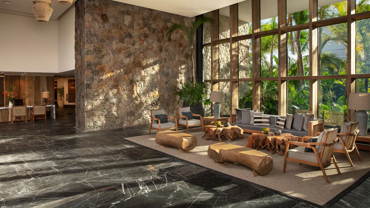 Impression Moxché by Secrets view 2