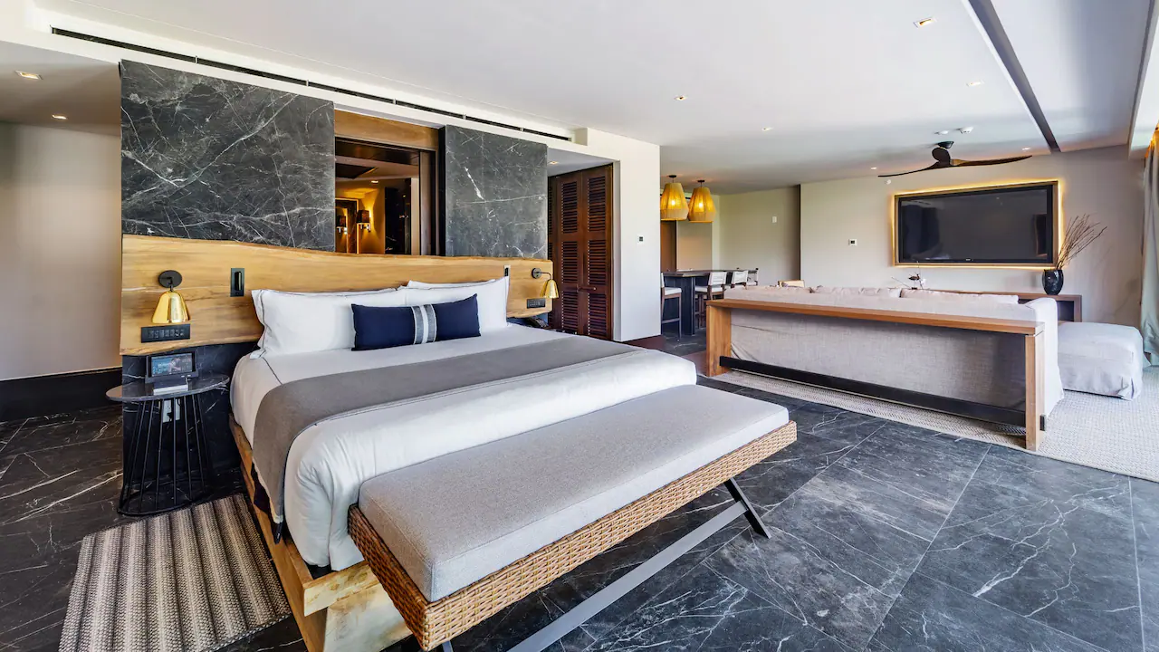 Impression Moxché by Secrets view 3