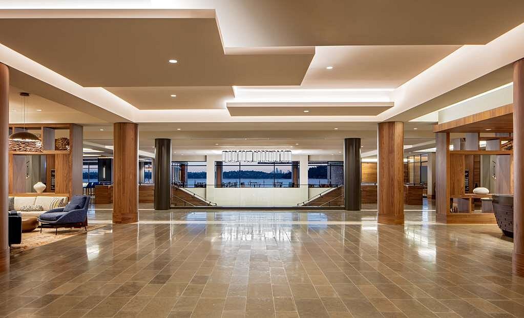 Hyatt Regency Lake Washington at Seattle's Southport view 2