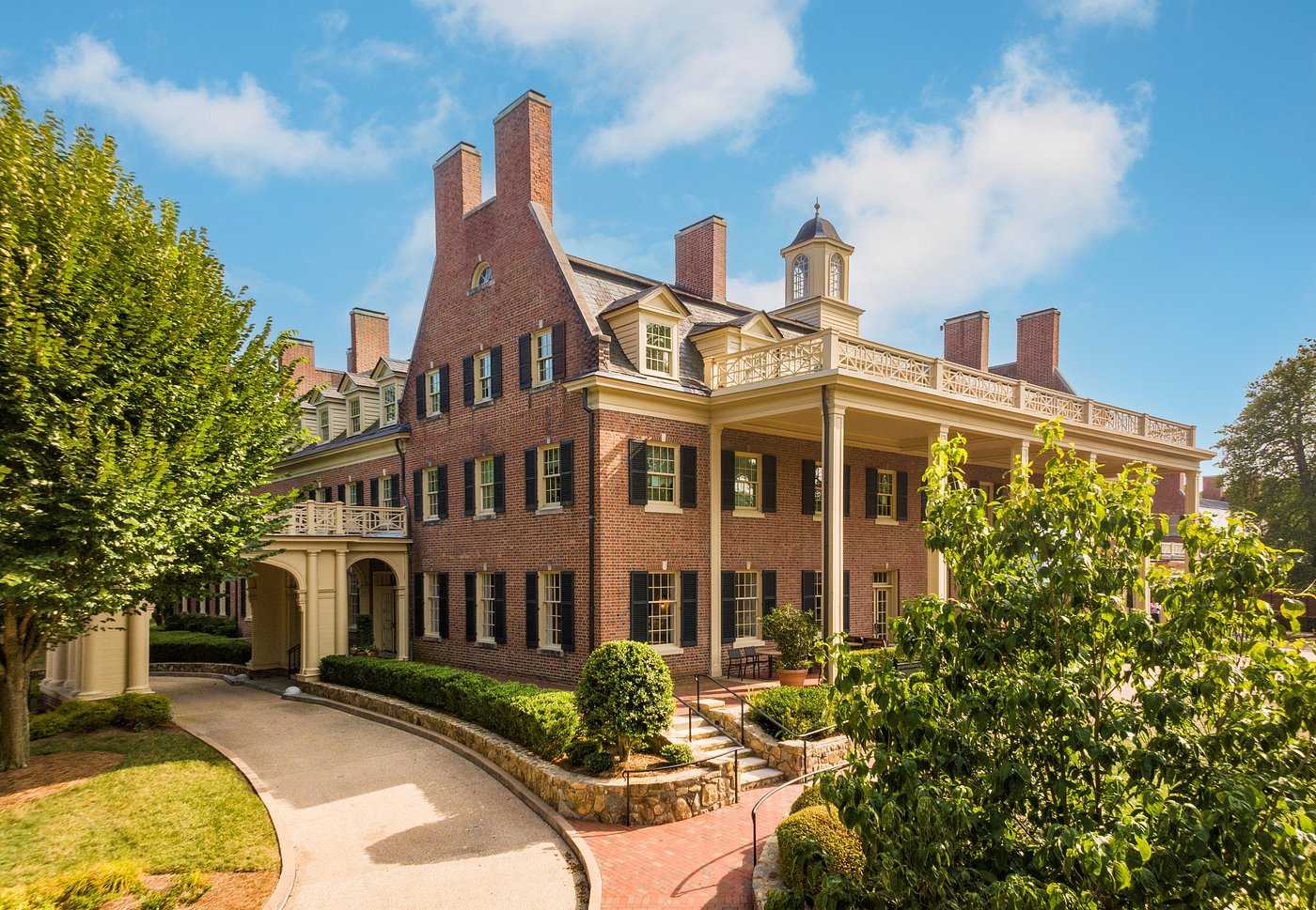 The Carolina Inn view 2