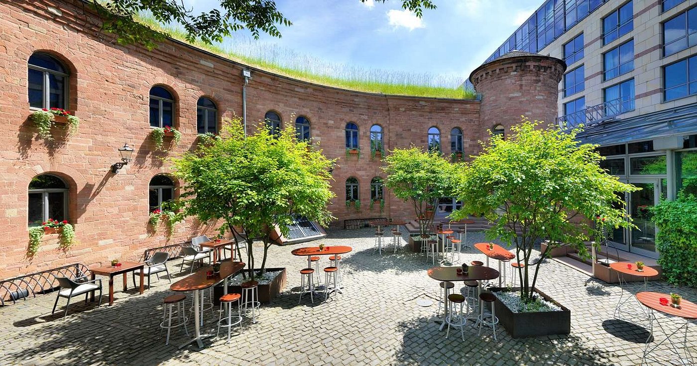 Hyatt Regency Mainz view 2