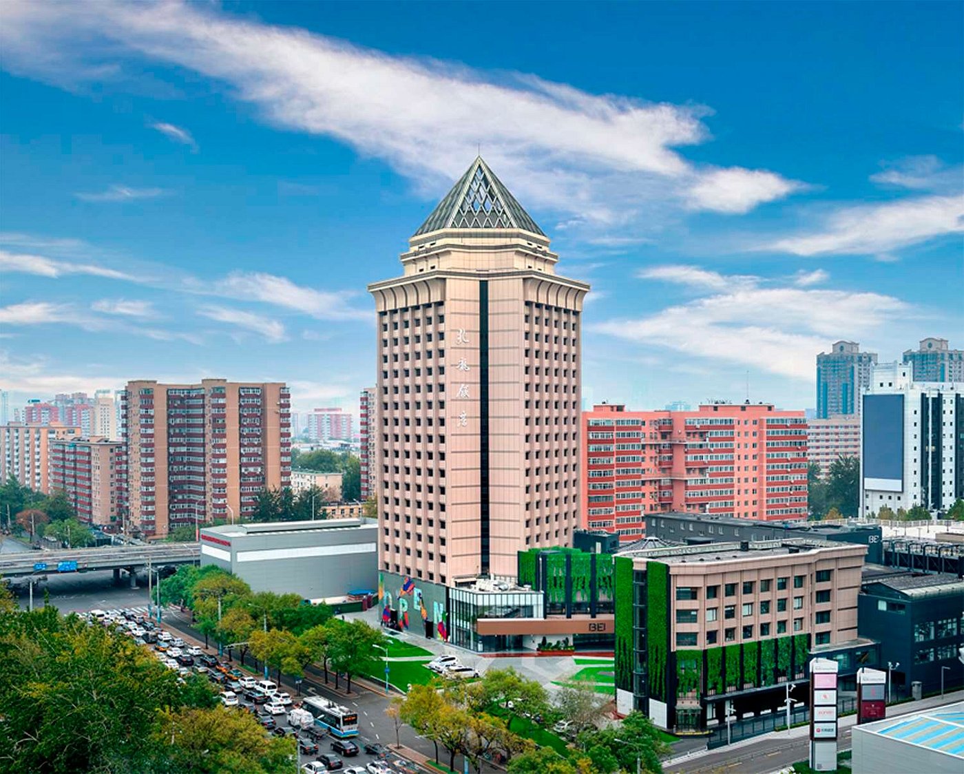 Bei Zhaolong Hotel view 2