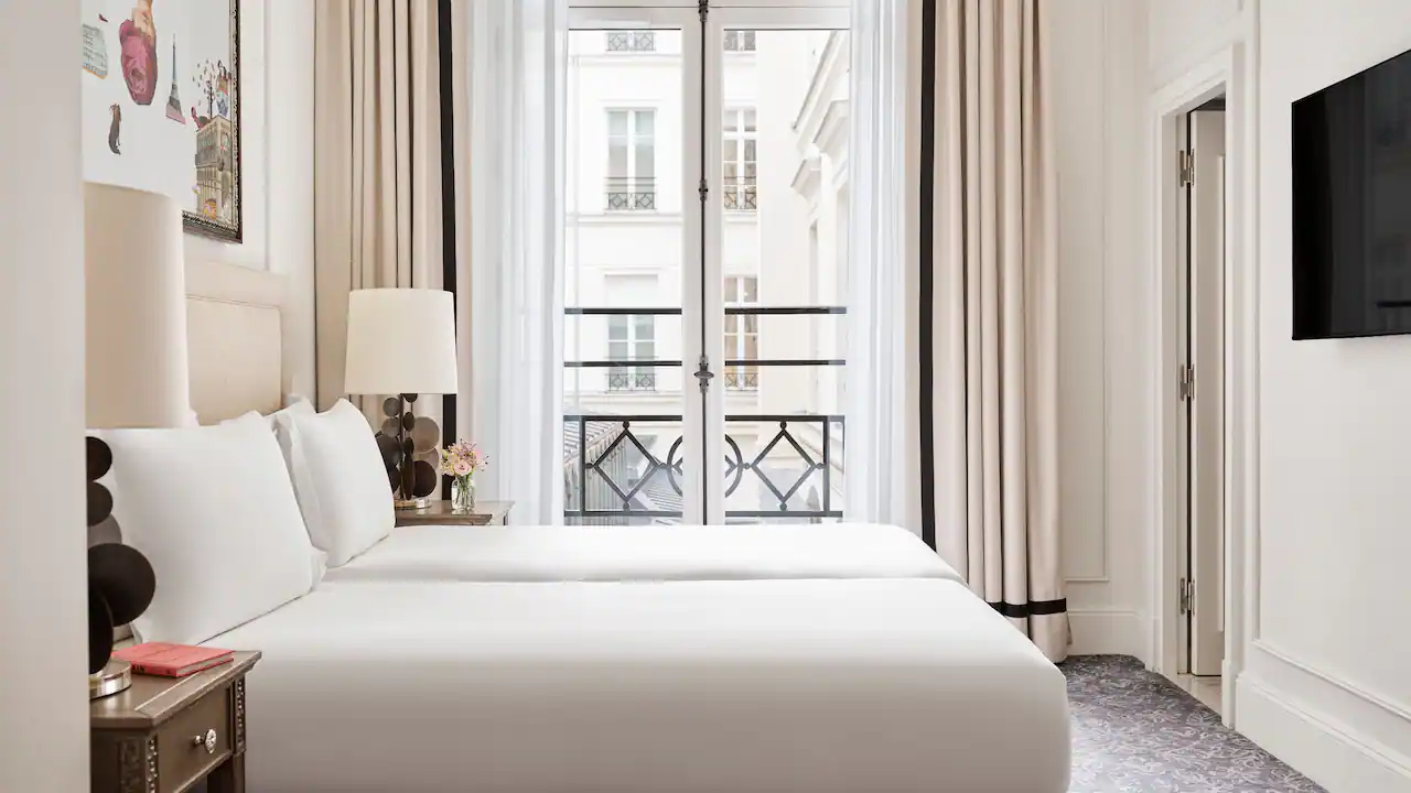 Hôtel du Louvre view 3