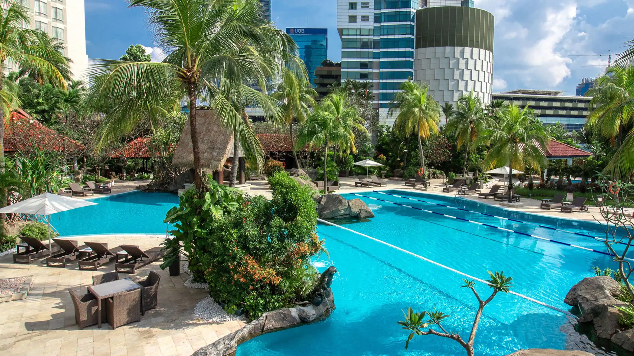 Keraton at The Plaza view 5