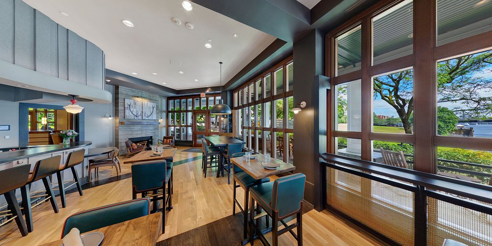 Kimpton Riverplace Hotel view 6