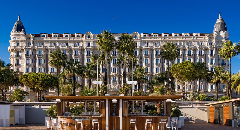 Carlton Cannes, a Regent Hotel view 2
