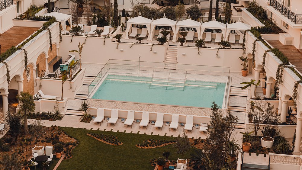 Carlton Cannes, a Regent Hotel view 6