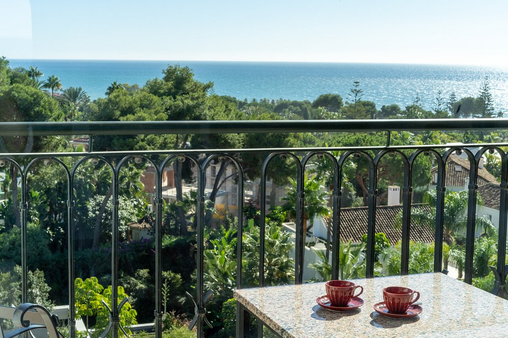 Kimpton Los Monteros