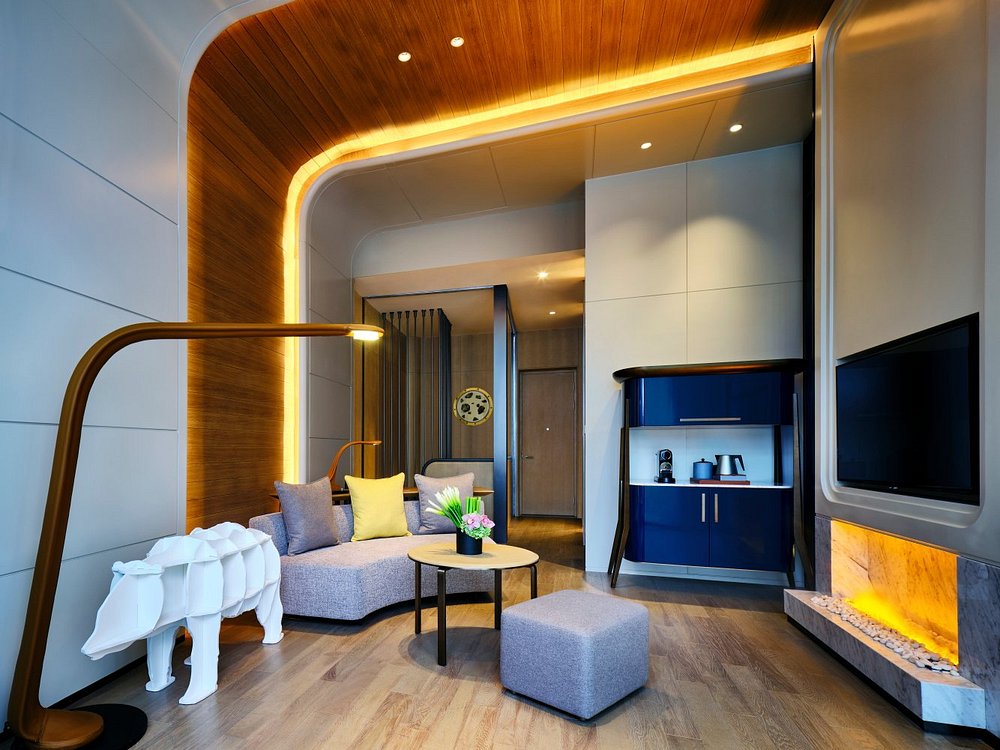 Intercontinental Shanghai Wonderland view 4