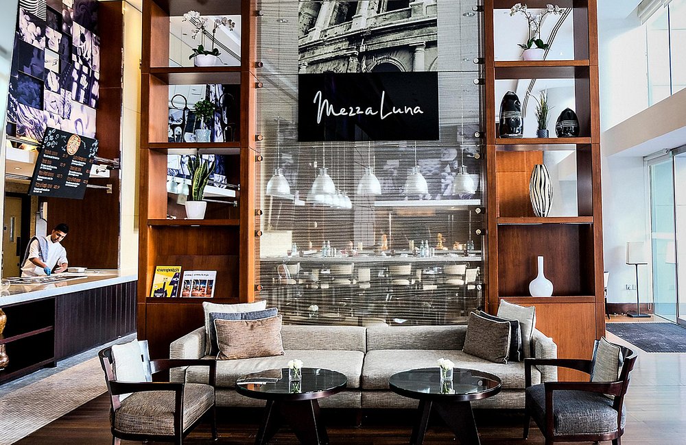 InterContinental Residence Suites Dubai F.C. view 6