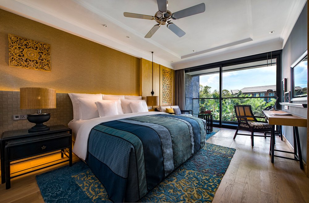 Hotel Indigo Bali Seminyak Beach view 3