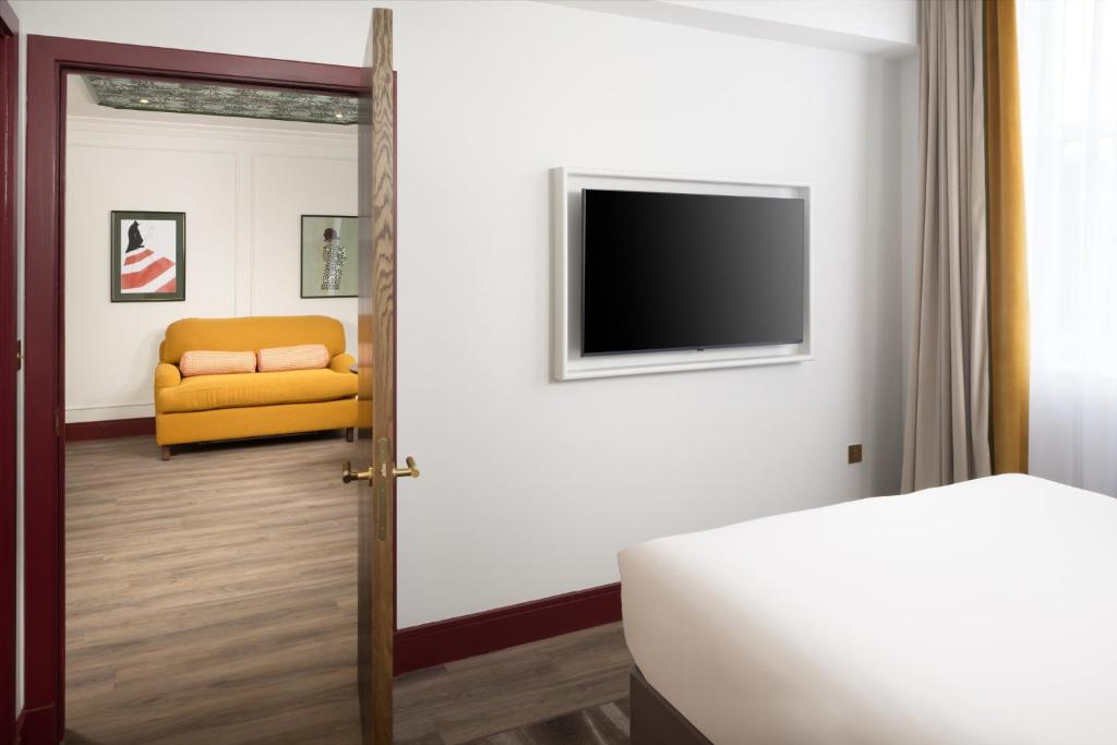 Vignette Collection The Welbeck view 4