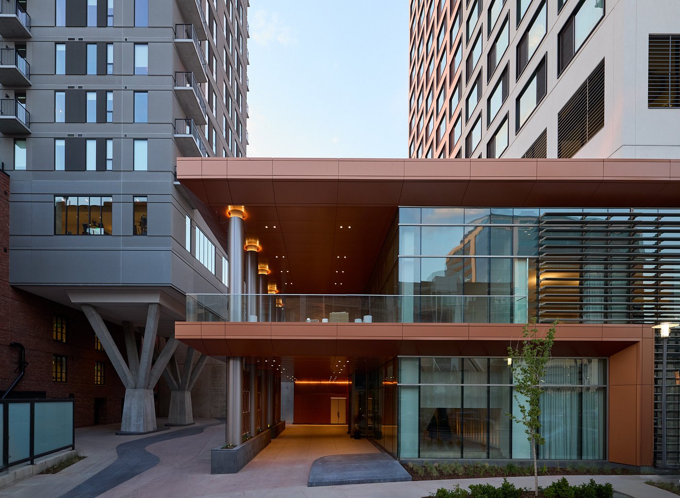 Kimpton Claret Hotel