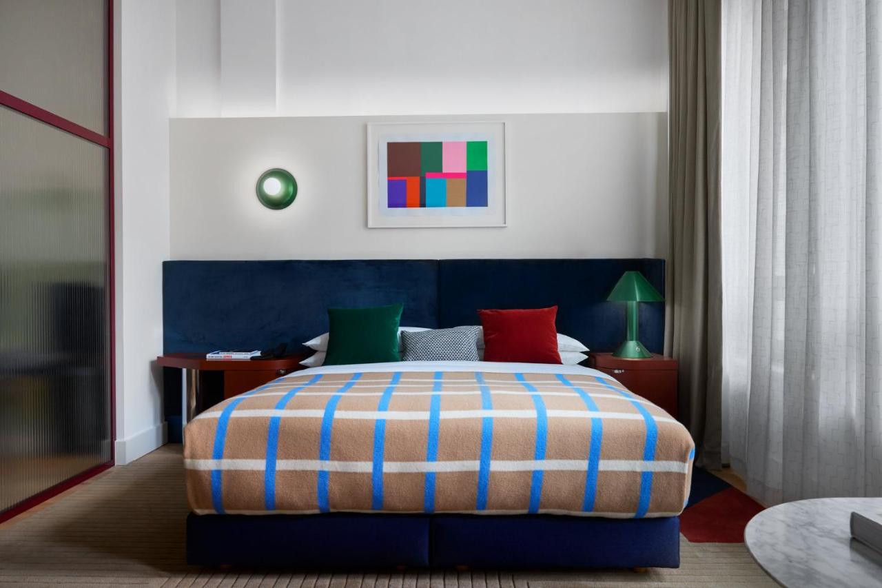 Kimpton Main Frankfurt view 3