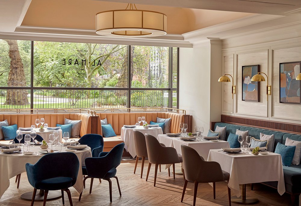 Carlton Tower Jumeirah view 6