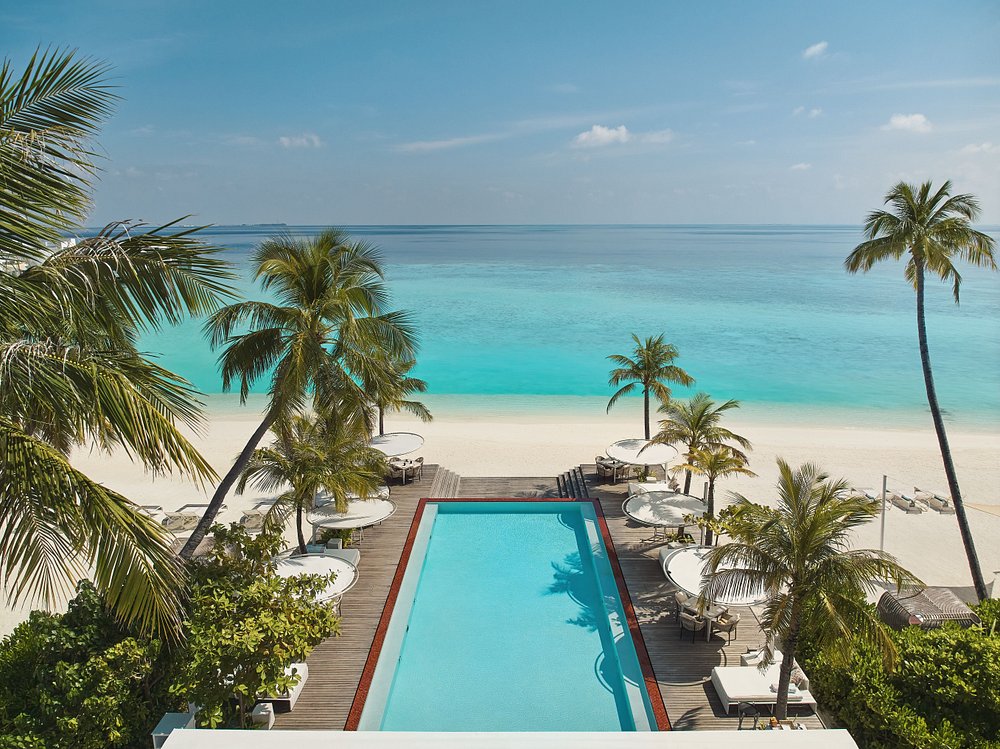 Jumeirah Maldives Olhahali Island view 5