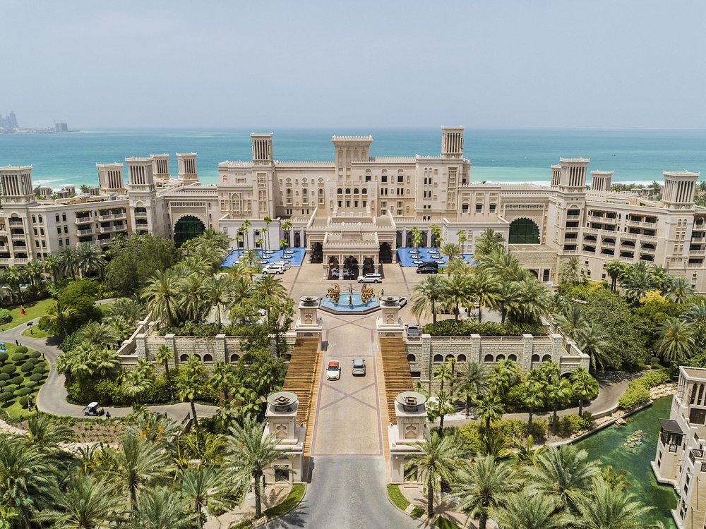 Jumeirah Al Qasr view 2