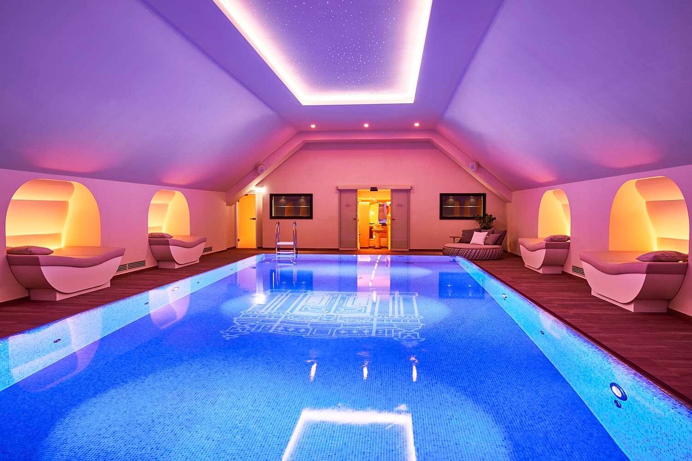 Hotel Taschenbergpalais Kempinski Dresden view 5