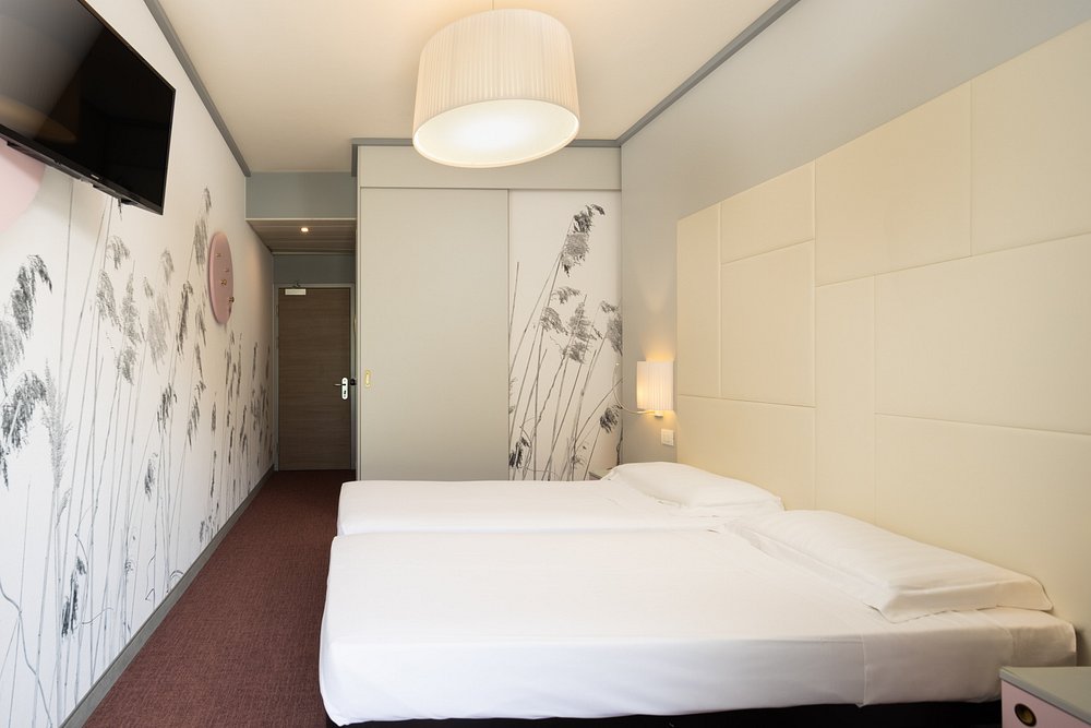 Hotel La Perla view 3