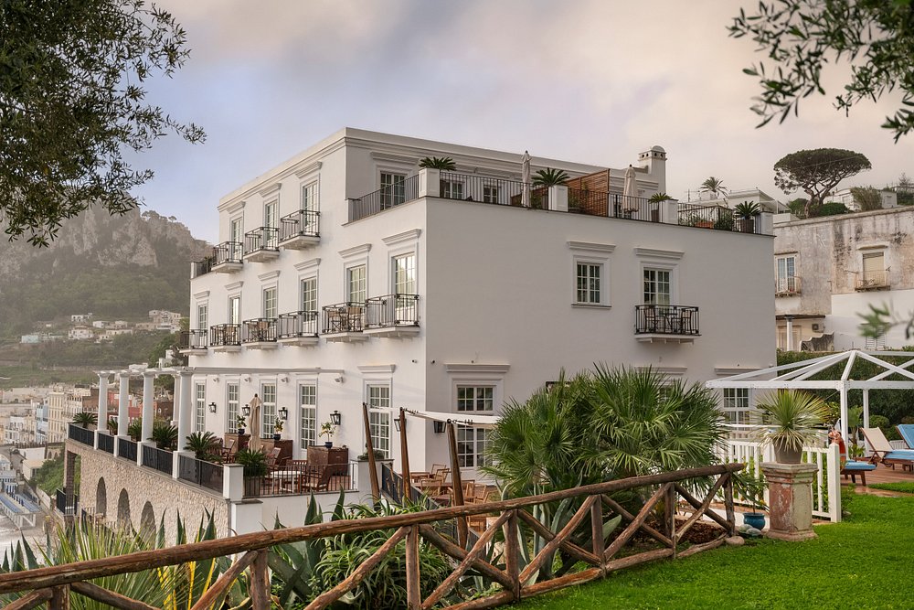 J.K. Place Capri view 2