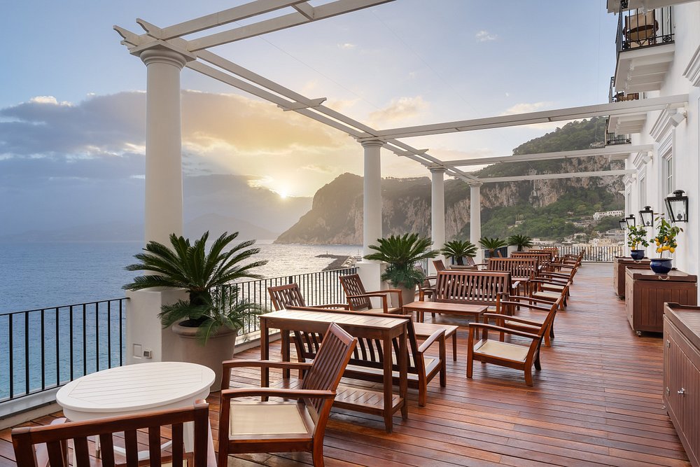 J.K. Place Capri view 6