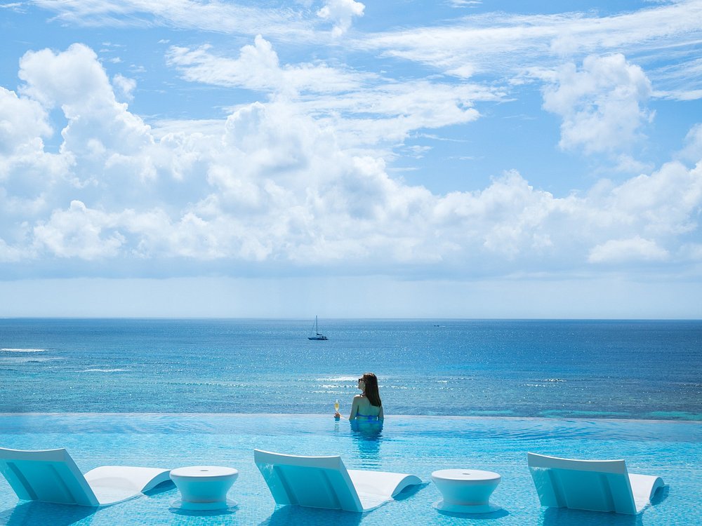 Halekulani Okinawa view 5