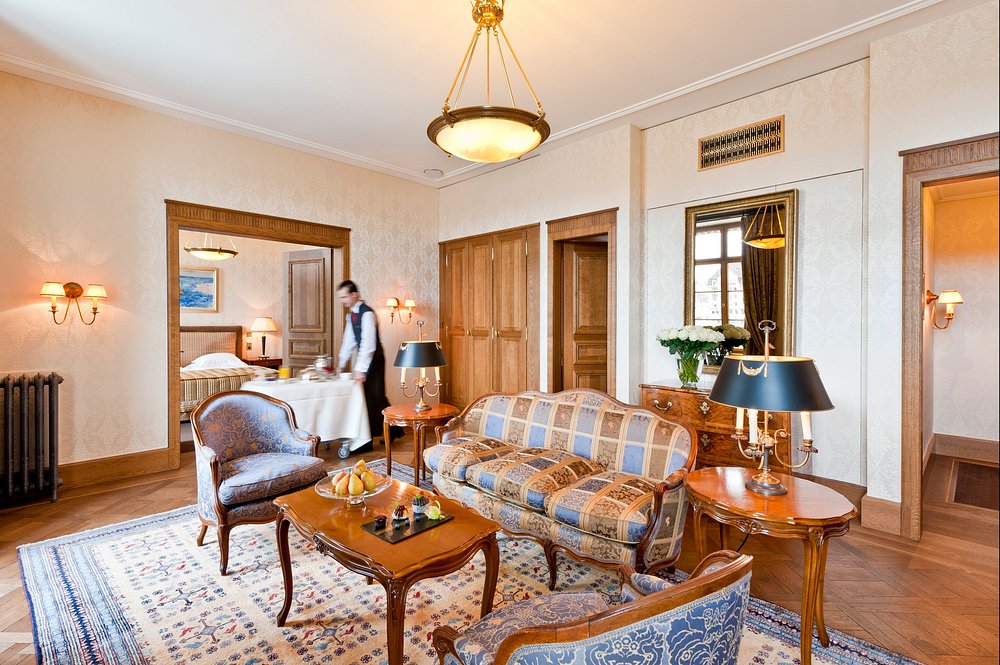 Hotel Les Trois Rois view 4