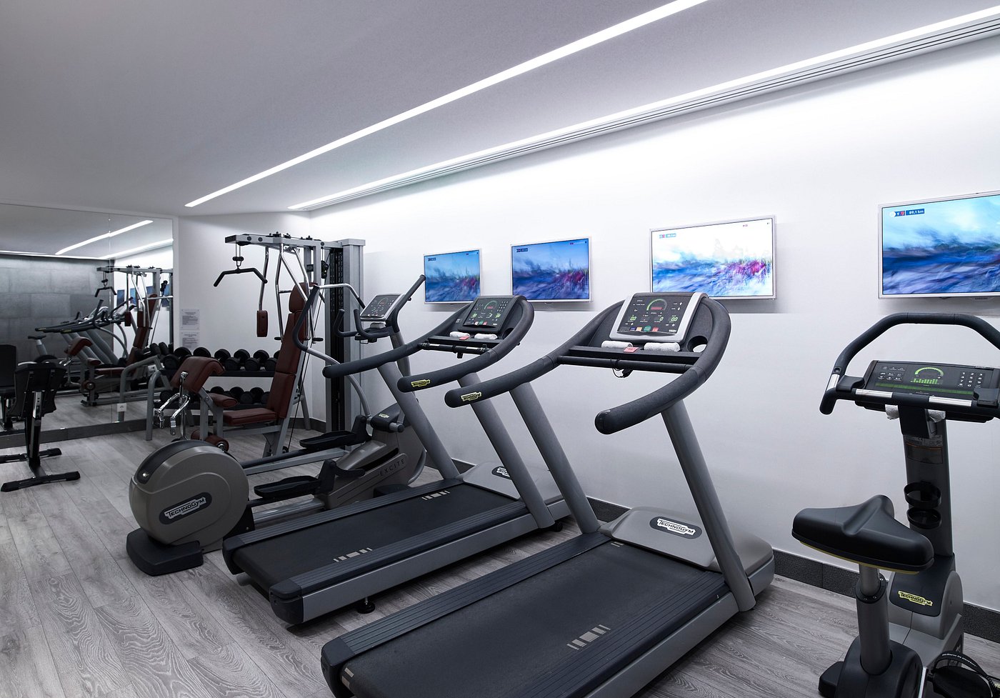 Bill & Coo Hotel Mykonos view 5