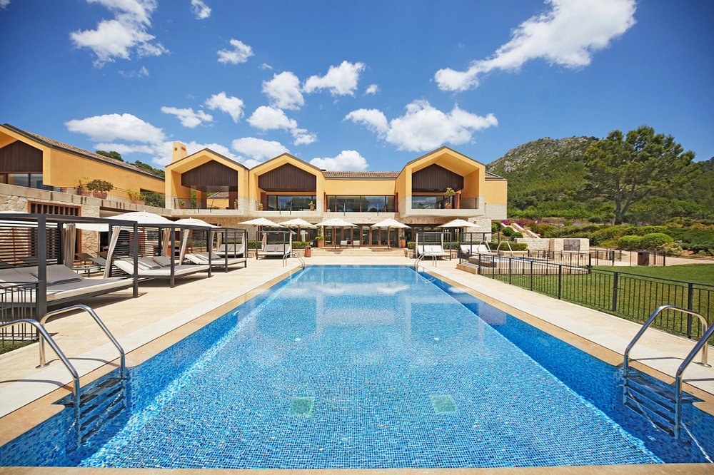 Cap Vermell Grand Hotel view 5