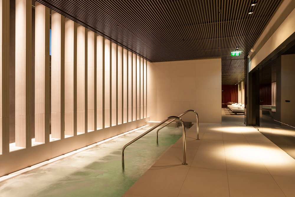 Kozmo Hotel Suites & Spa view 5