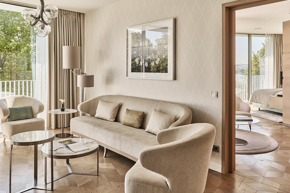 The Fontenay Hamburg view 4