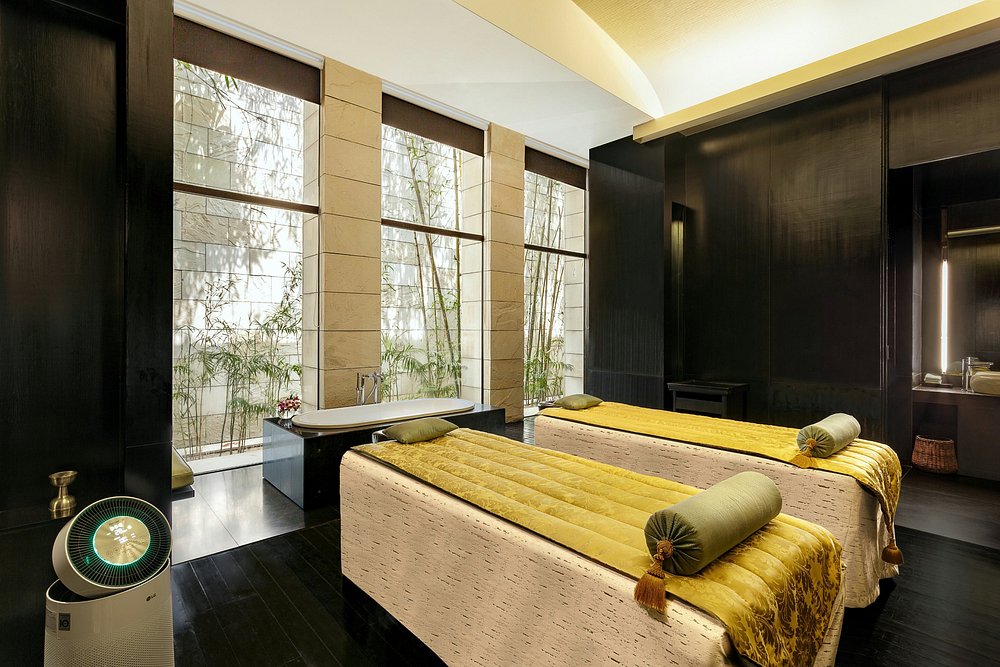 The Lodhi view 5